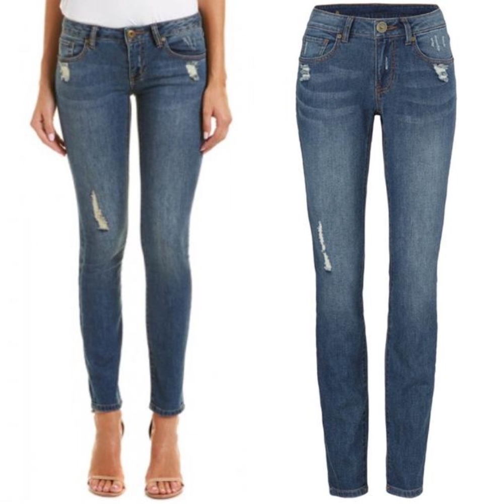 Cabi Distressed Skinny Denim